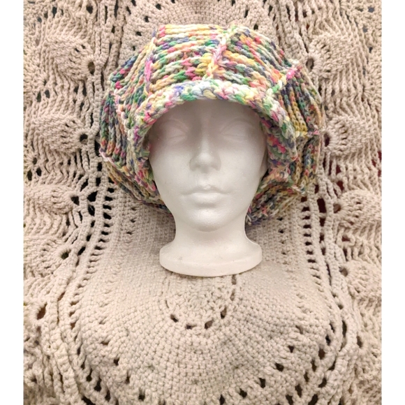 Funky Unisex Large Crochet Hat Size Large - Picture 1 of 7